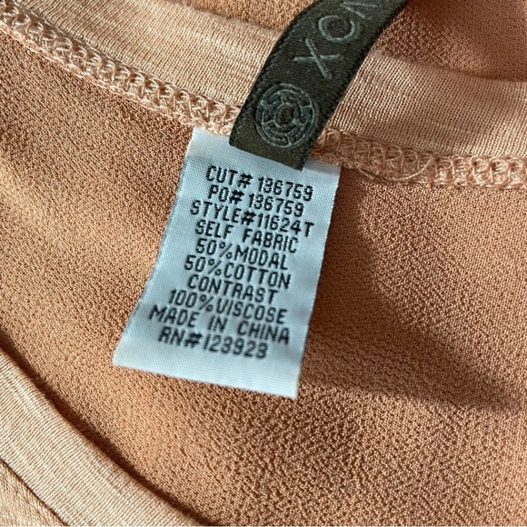 XCVI Scoop Neck Flowy Blouse Top With Sheer Back - In Peach / Orange - Picture 6 of 6